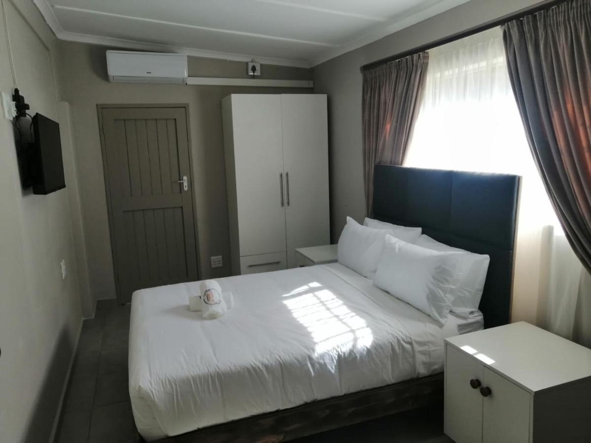 La Gracia Lodge 路易斯特里卡特 外观 照片